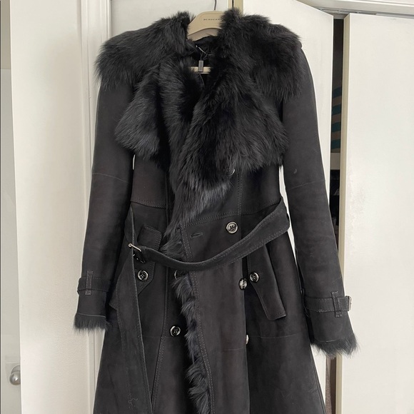 Authentic Burberry 'Tolladine' Black Shearling Trench Coat - Picture 4 of 10